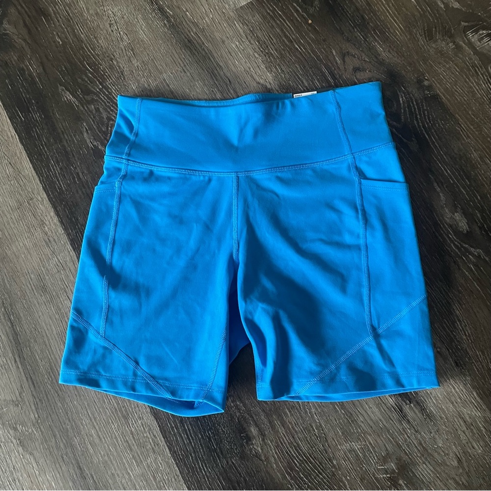 NWOT tek gear Bright Blue Women's Bike Shorts Large